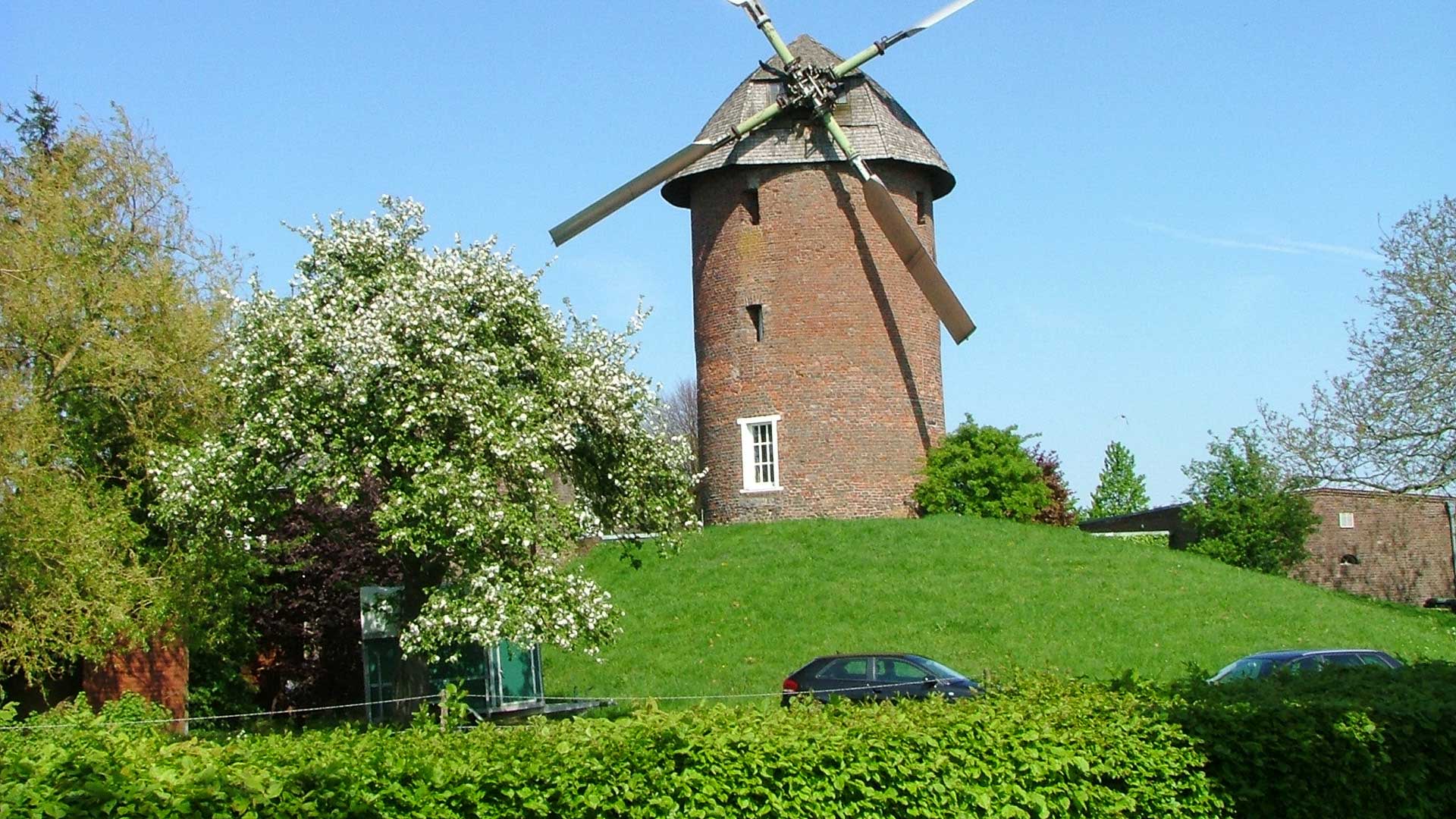 image02